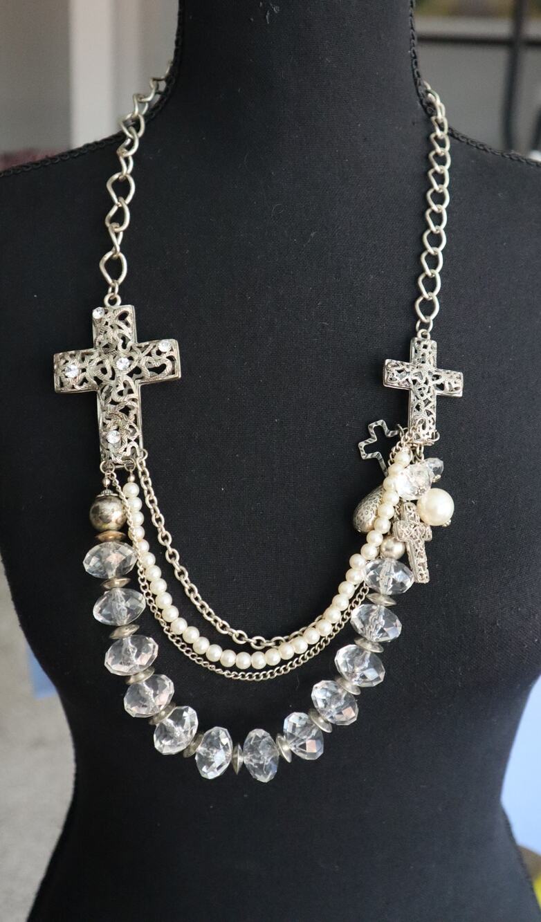 Vintage Y2K Sterling Silver Heart Cross Layered Necklace Clear Crystals Pearls